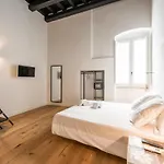 Orazio33 Alojamento de Acomodação e Pequeno-almoço 4*