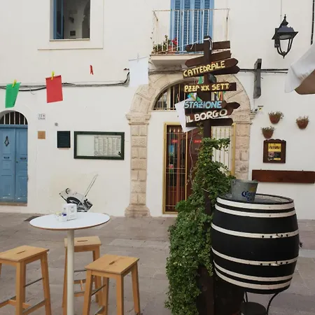 Orazio33 Bed & Breakfast 2*